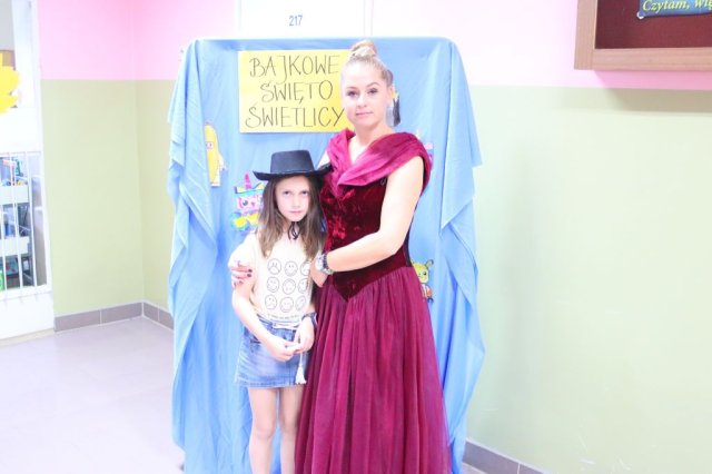 b_1024_768_0_00_images_2023_2024_Swietlica_Bajkowe_Swieto_402207114_805316014729682_6743467617109752422_n